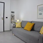 Toto 3*