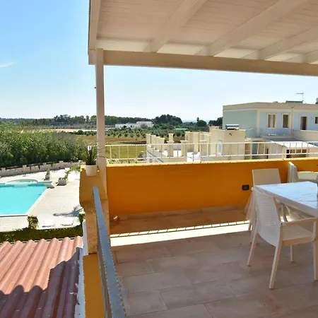 Aparthotel Toto 3*