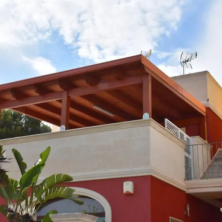 Toto Aparthotel *