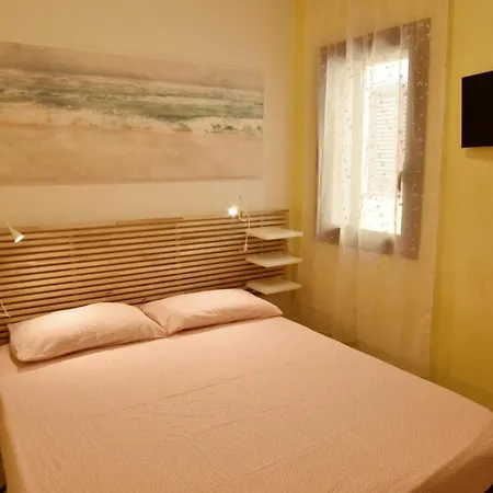 Aparthotel Toto Torre Lapillo