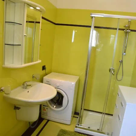 Aparthotel Toto 3*