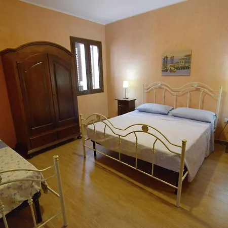 Aparthotel Toto Torre Lapillo