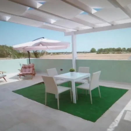 Toto Aparthotel